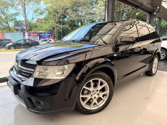 DODGE JOURNEY 3.6 RT V6 GASOLINA 4P AUTOMÁTICO DODGE JOURNEY 3.6 RT V6 GASOLINA 4P AUTOMÁTICO